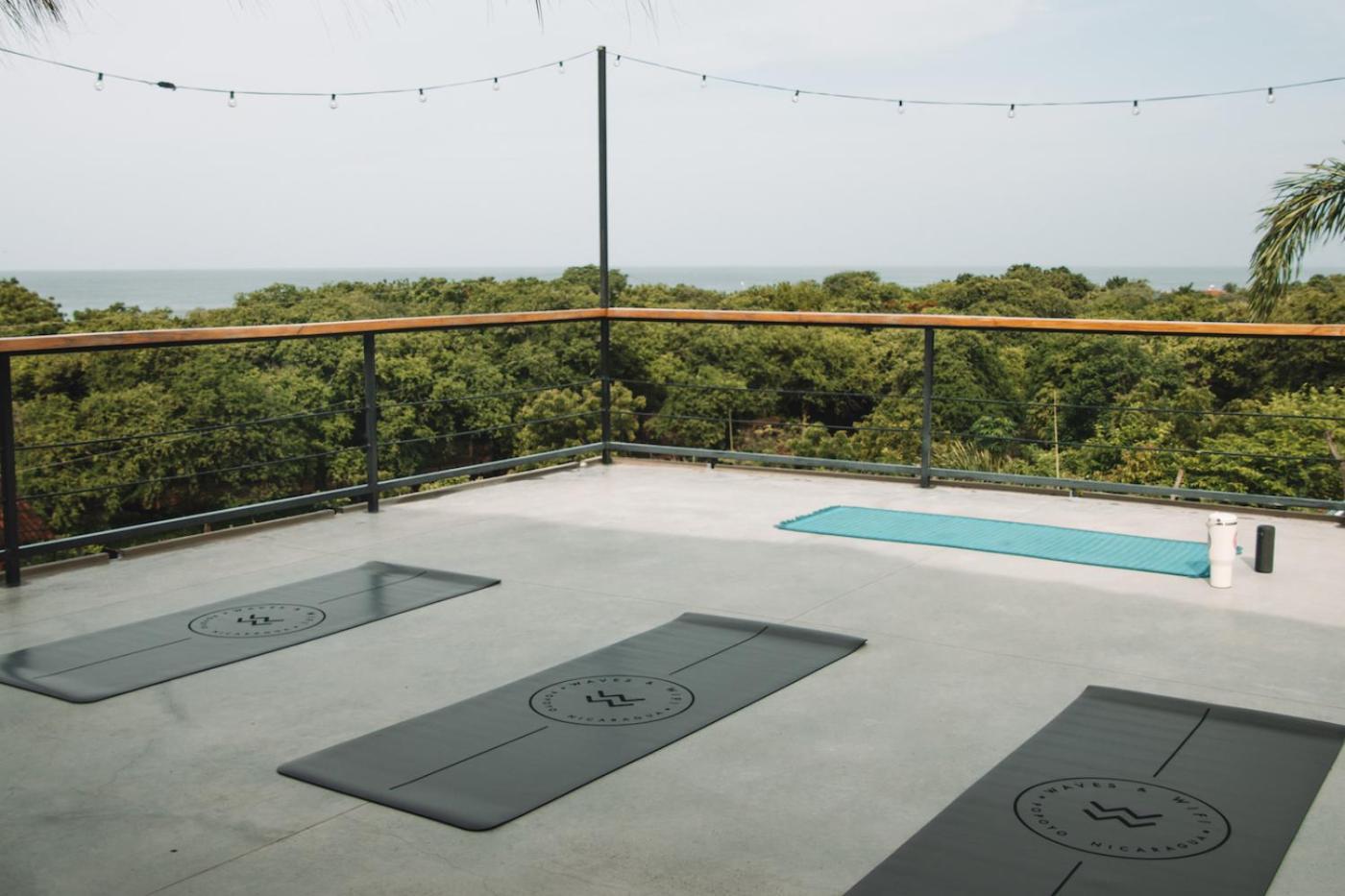 Waves & Wifi - Coworking & Coliving Space In Popoyo Salinas Ngoại thất bức ảnh